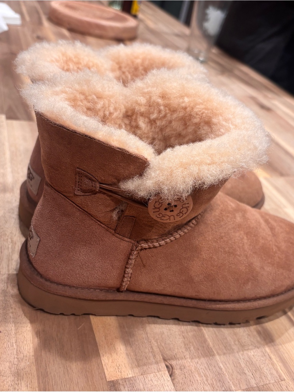 UGG Mini Bailey Button Chestnut Boots.l Good Condition SZ 8. So Comfortable!